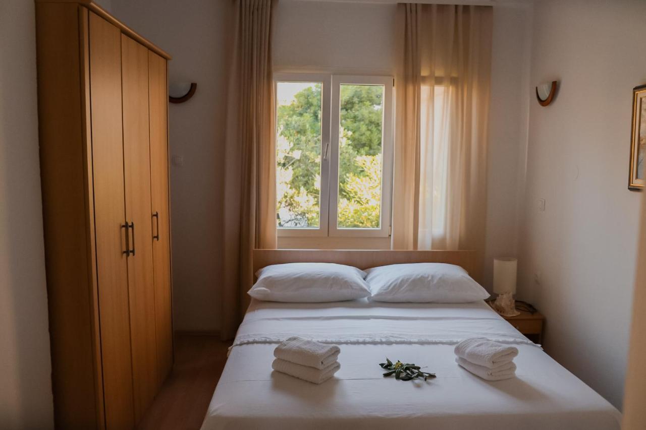 Apartments Prce Оребич Экстерьер фото