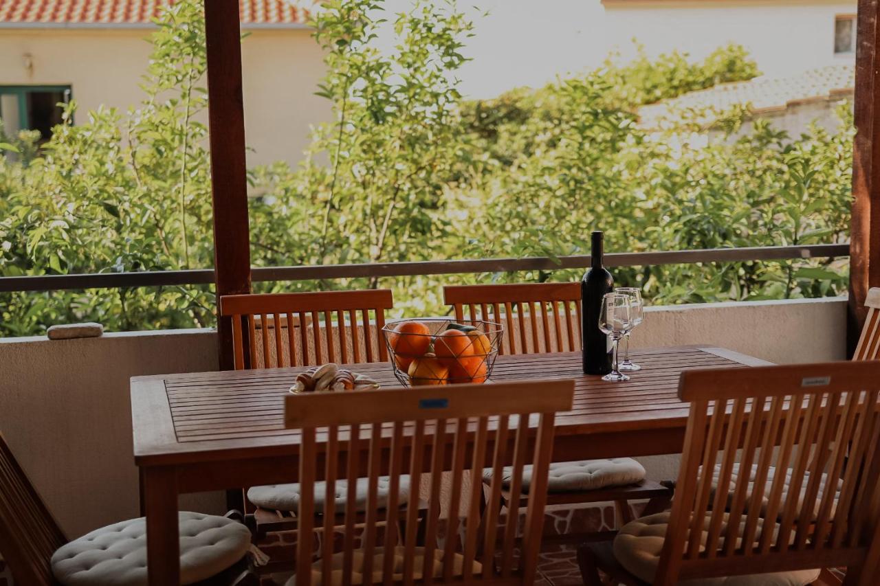 Apartments Prce Оребич Экстерьер фото